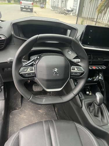 Peugeot 208 1.6 Allure Tiptronic