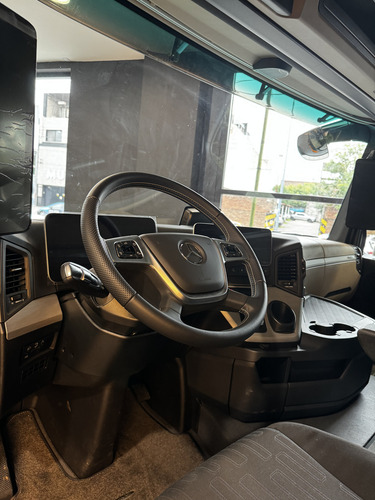 Actros 2548 Ls/33 6x2