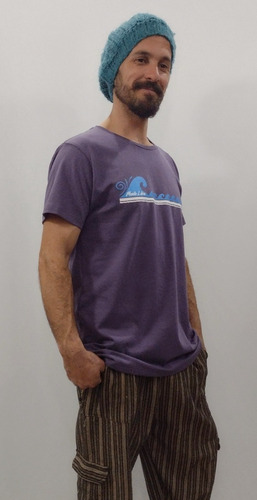 Imagen 2 de 3 de Remera Nalu