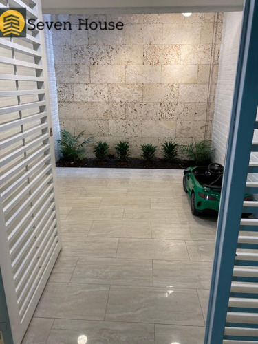 Imagen 2 de 14 de Hermoso Townhouse El Hatillo Conjunto Residencial Terrazas