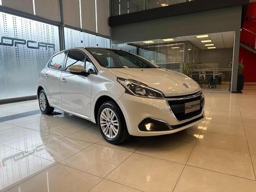 Peugeot 208 1.6 Allure