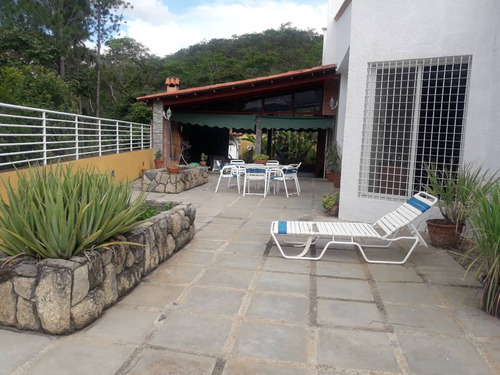 Inmobilia Group Vende Casa En Altos De Guataparo