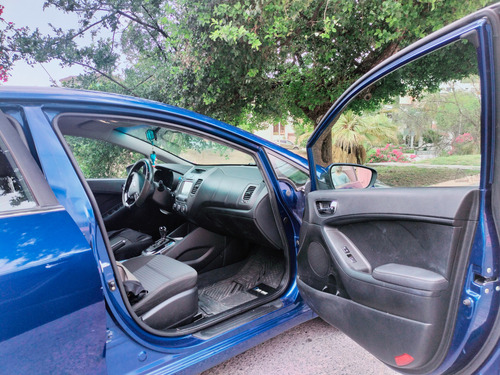Kia Forte 2.0 Ex At