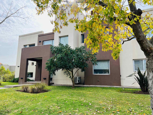 Imagen 3 de 30 de Alquiler Casa Buenos Aires Golf