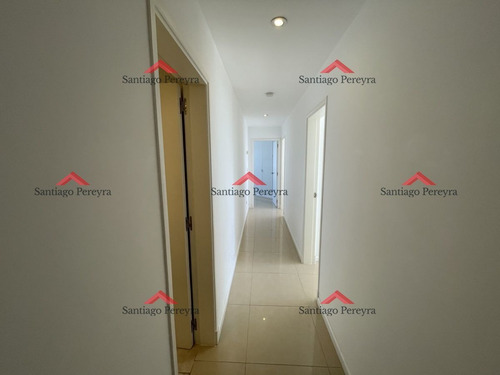Imagen 13 de 25 de Amplio Apartamento De 3 Dormitorios + Dependencia A 100 Metros Del Mar