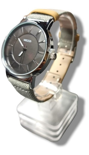 Reloj Para Hombres Análogo De Pulsera Reloj Casual Kezzi