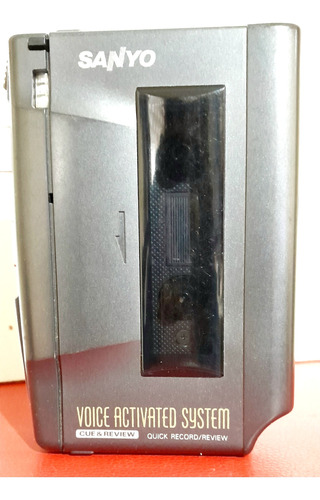 Walkman Sanyo. Cassetera Radio. Impecable. No Probado Marrón (Usado)