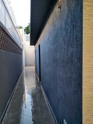 Casa À Venda Na Travessa Professor Nilo Campos Gomes, Vila Nair, São Paulo - Sp - Liv-5974