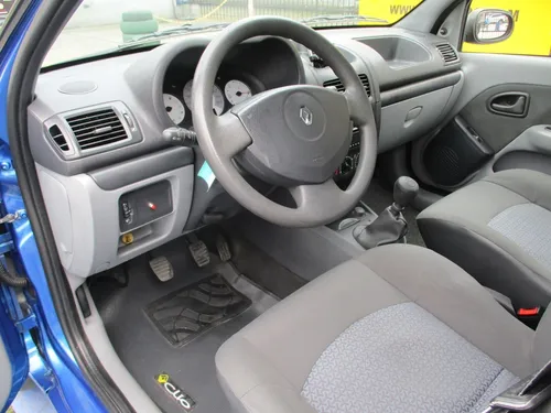 Renault Clio Cool 1600cc Mt Aa