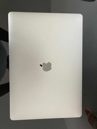 Apple Macbook Pro De 16 Pulgadas, Touch Bar, Gris Espacial. (Reacondicionado)