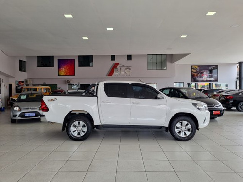 Toyota Hilux Hilux 2.8 SRV 4X4 CD 16V DIESEL 4P AUTOMÁTICO