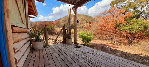 Terreno En Venta Un Gran Lote Con Una Cabaña A Terminar
