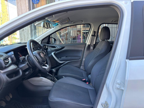 Fiat Argo 1.8 Precision