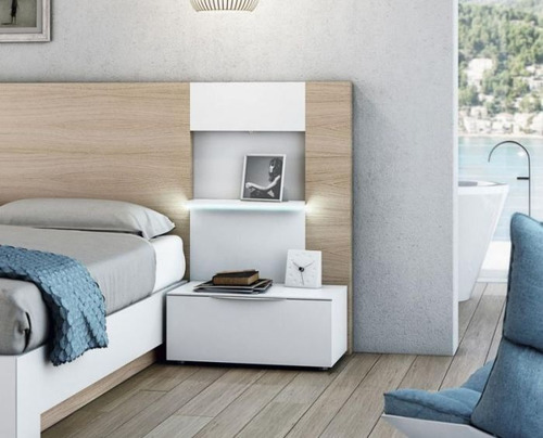 Imagen 3 de 4 de Cama Doble Madera Lacada Con Mesas De Noche Ref: Capuchino