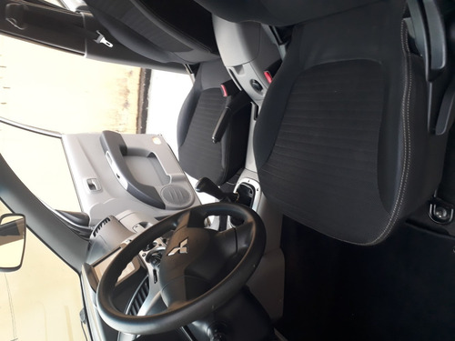 Mitsubishi L200 2.4 Triton Hls Cab. Dupla Flex 4p 60.000