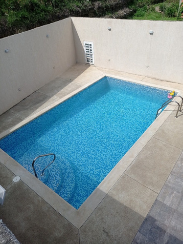Imagen 10 de 11 de Casa Canaima Ii Guatire Con Piscina Luxor Bienes Raices C.a. 04125534035