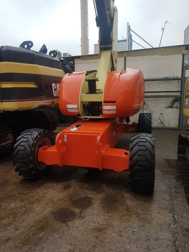 Brazo Articulado Diesel - JLG 860 Sj