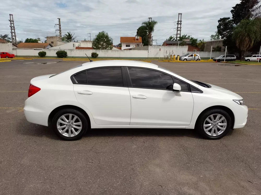 Honda Civic 1.8 Lxs Mt 140cv