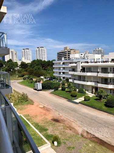 Imagen 4 de 8 de Apartamento En Venta 2 Dormitorios 2 Baños En Aidy Grill, Punta Del Este