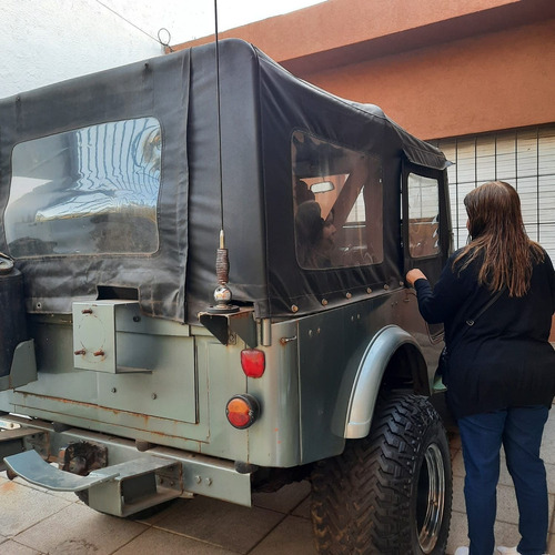 Imagen 11 de 13 de Jeep Ika