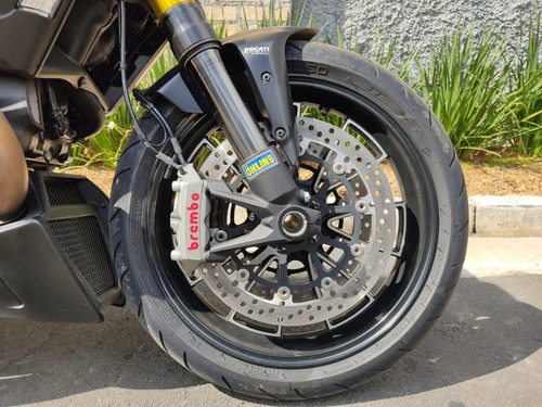 Imagem 11 de 12 de Ducati Diavel Dark 2016
