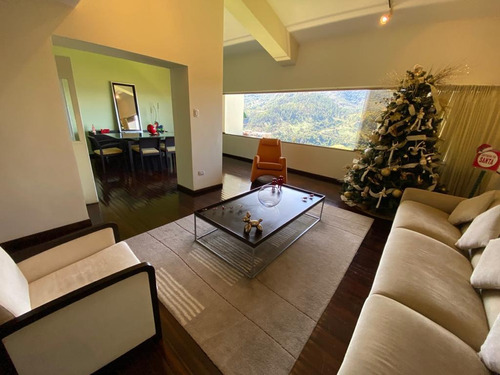 Imagen 6 de 14 de Townhouse En Venta, 400m2, Los Naranjos