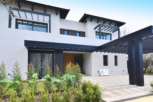 Imagen 1 de 30 de Casa En Venta En Santa Barbara, Tigre, G.b.a. Zona Norte