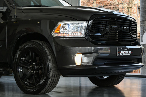 Ram 1500 Slt 5.7 Night Edition Laramie 4x4 At8 2023