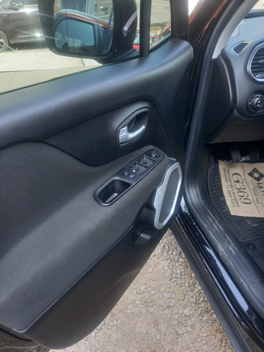 Jeep Renegade 1.8 Sport Plus