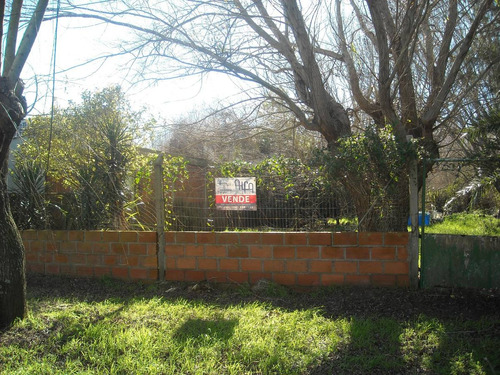 Lote 15 X 36.5. Hernandez E/ Colectora Y Calle 25