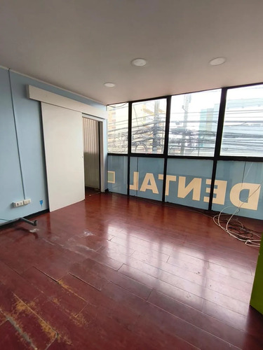 Se Arrieda Amplia Plata Comercial E Puerto Mott