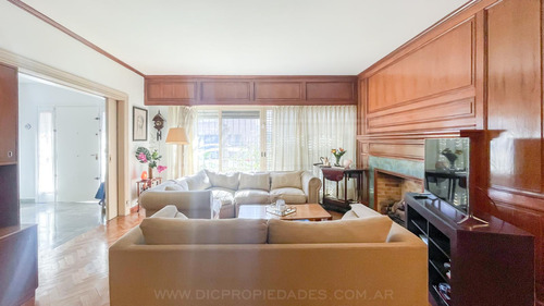 Chalet 4 Dormitorios Venta - Florida