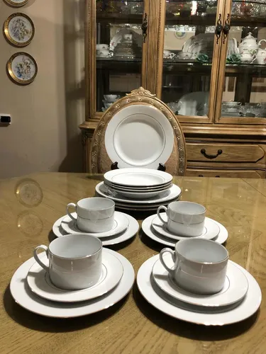 Vajilla de porcelana para 4 personas sales
