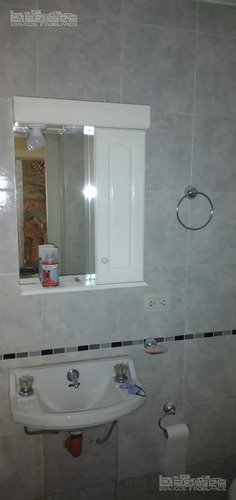 Monoambiente. Pb Interno. C/patio. Juan B Justo Al 5000 - Villa Gral.mitre