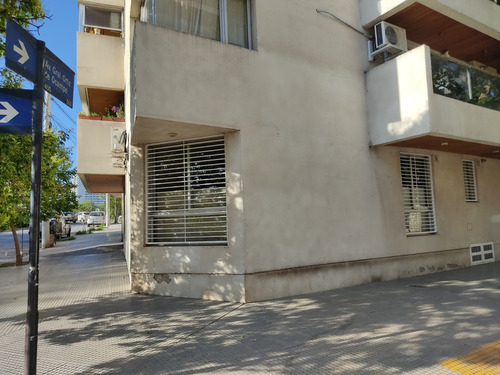 Imagen 2 de 24 de Venta Departamento 3 Dormitorios P. Baja Gral Paz