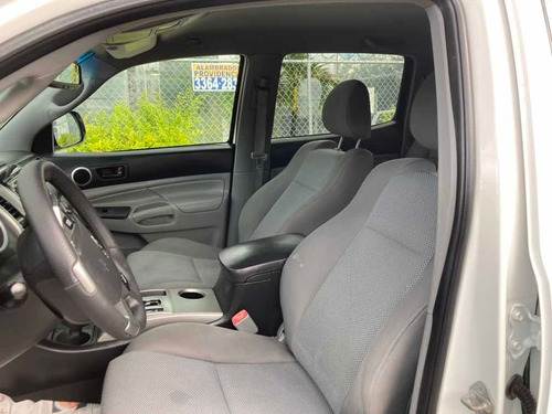 Imagen 6 de 10 de Toyota Tacoma 2015 4.0 Trd Sport Mt
