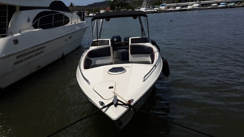 Imagen 4 de 15 de Botes Y Canoa