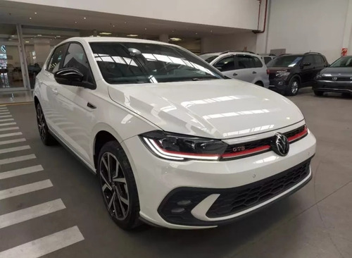 Volkswagen Polo GTS 250 TSI AT