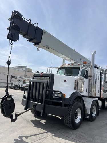 Grua Sobre Camión Peterbilt National Crane 1400h