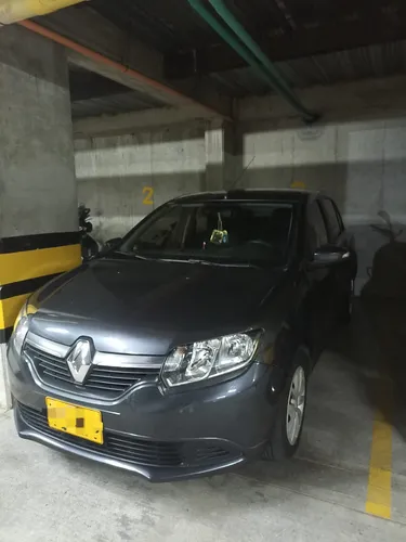 Renault Logan 1.6 Expression