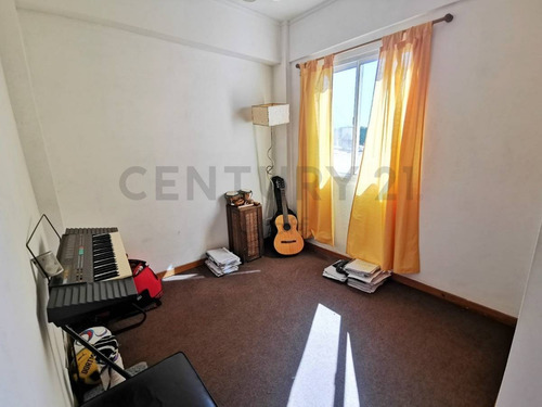 Imagen 11 de 13 de Departamento En Venta De 2 Dormitorios En La Plata