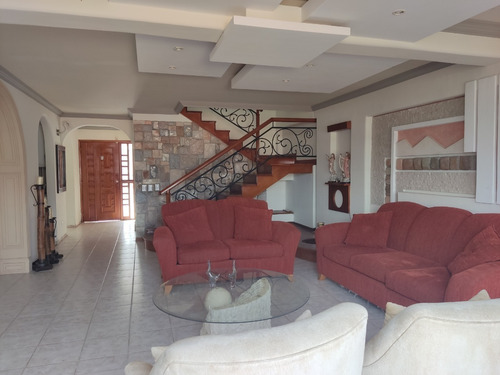 Imagen 3 de 16 de Rentahouse Celeste Nuñez 04244475408 Cod 2211475