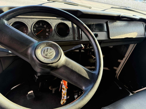 Volkswagen Kombi 1.6 MI STD 8V GASOLINA 3P MANUAL