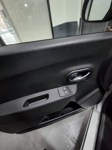 Imagen 12 de 20 de Renault Kangoo Confort Furgon! Retiras Con El 25% (jir)