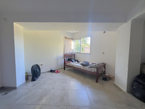 Venta 2 Casas De 2 Y 3 Dorm Patio Matienzo
