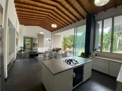 Se Vende Chalet En Bugalagrande - Valle Del Cauca