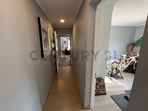 Vendo Linda Casa De 2 Pisos En Ñuñoa