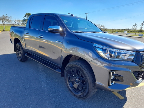 Toyota Hilux 2.8 Cd Srx 177cv 4x4 At 2020