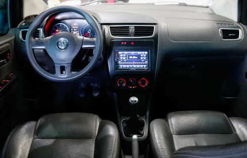 Imagem 8 de 15 de Volkswagen Fox 1.6 Prime G2 2011
