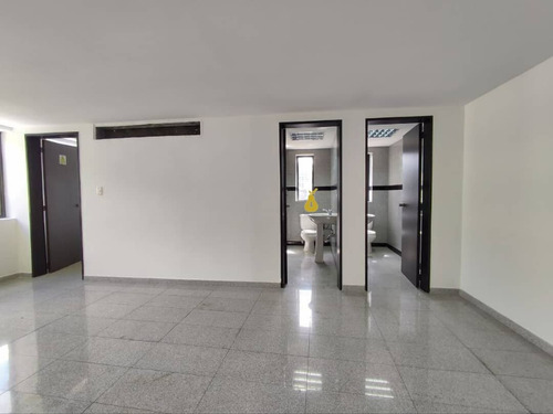 Alquiler Edificio / Local Comercial Las Mercedes